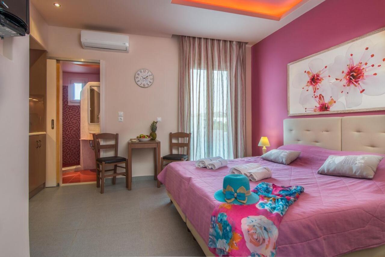 Michaella Studios Plaka  Bagian luar foto